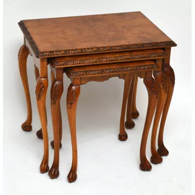 Dreiteiliges Nest of Tables Beistelltische antik