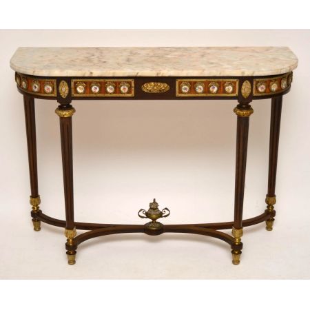 Ein Paar antik-französischer Marmor Tische