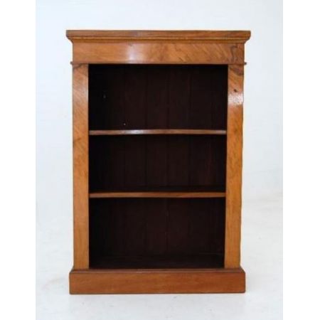 Ein Paar Bücherschränke - Walnuss