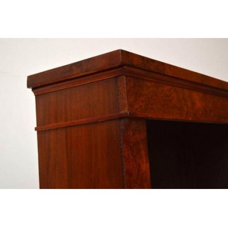   Offenes Antique Victorian Burr Walnut  Regal 