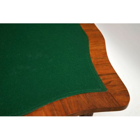 Antiker Burr Nussbaum Kartentisch