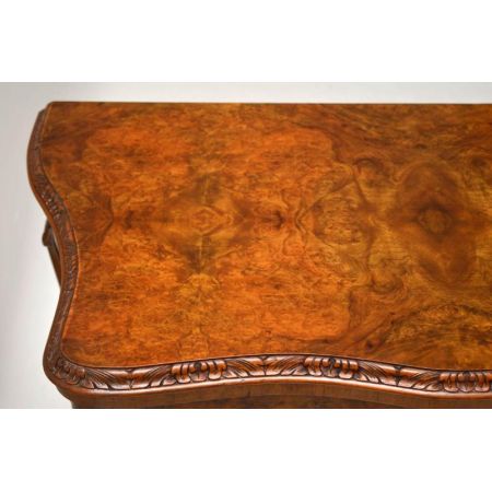 Antiker Burr Nussbaum Kartentisch