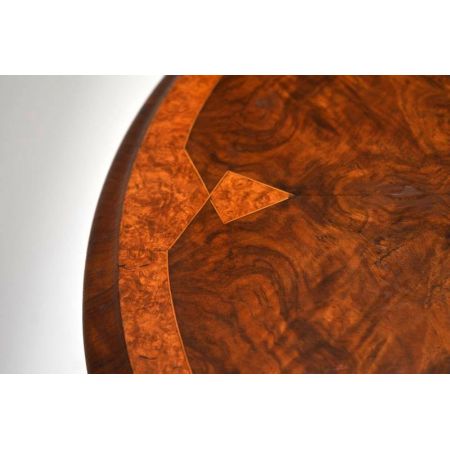 Antiker Victorian Nussbaum Esstisch