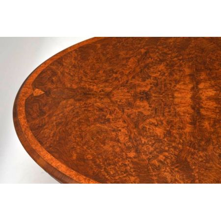 Antiker Victorian Nussbaum Esstisch