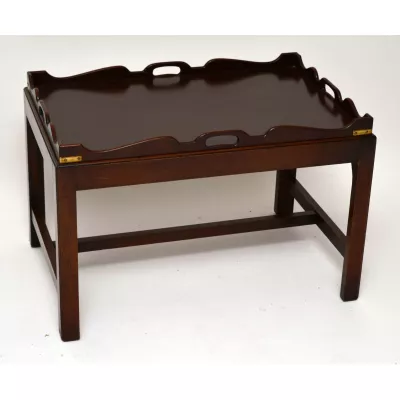 Antiker Mahagoni Ablage-Couchtisch