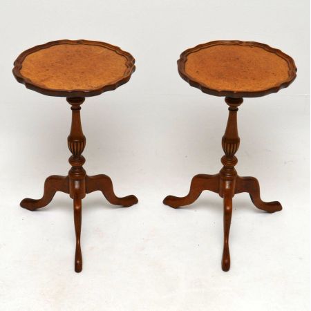 Paar Antike Tische / Burr Walnut Wine Tables