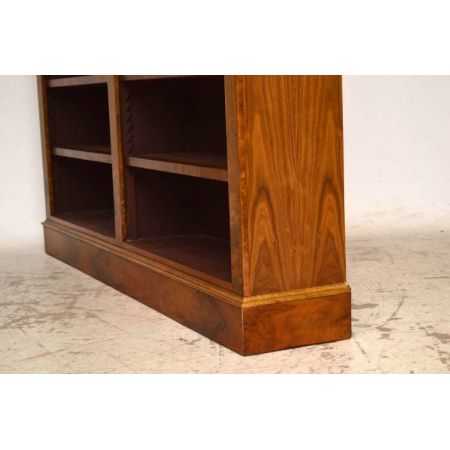 Nussbaum Bookcase Bücherregal