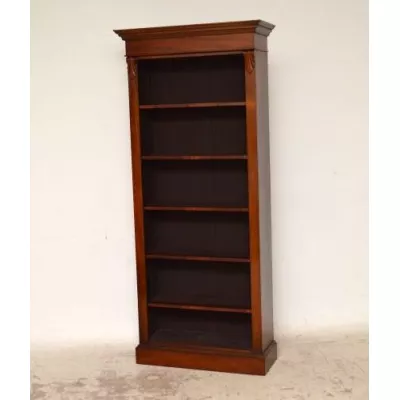 Antikes rekonstruiertes Bücherregal Bookcase