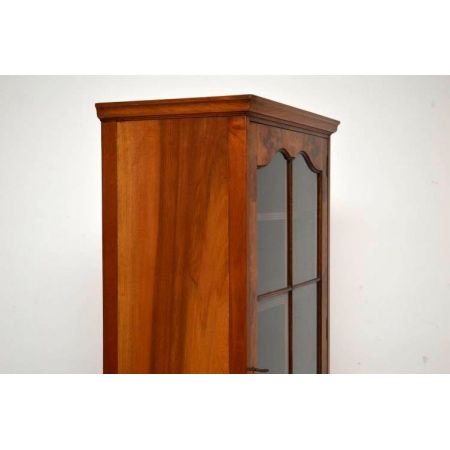 Walnuss Bücherregal Queen Anne Stil