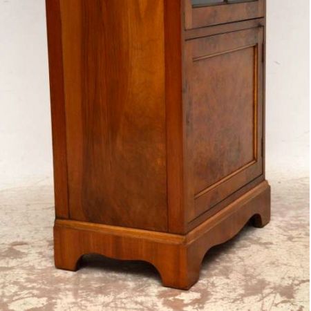 Walnuss Bücherregal Queen Anne Stil