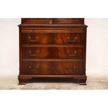 Georgian Style Bookcase Flame Mahagoni