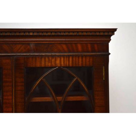Georgian Style Bookcase Flame Mahagoni