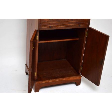 Antikes kompaktes Bookcase