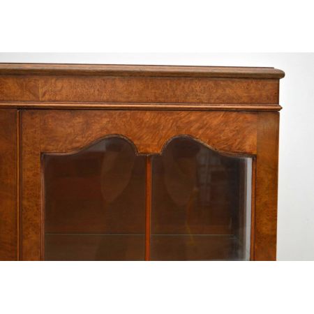 Antike Vitrine von 1930