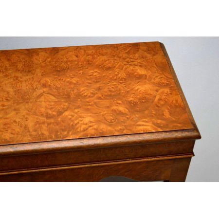 Antike Vitrine von 1930