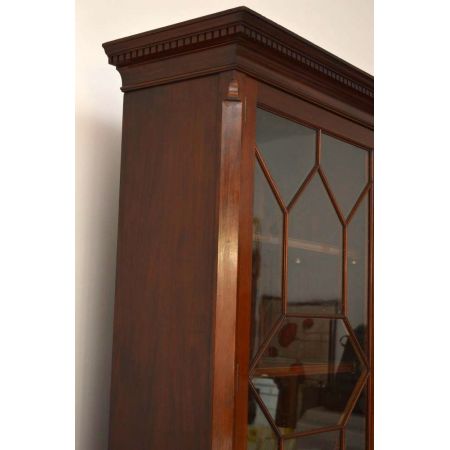 Großes antikes Bookcase Bücherschrank