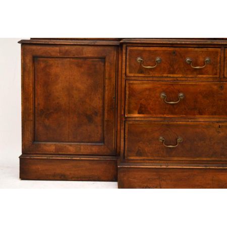 Außergewöhnliches Breakfront antik