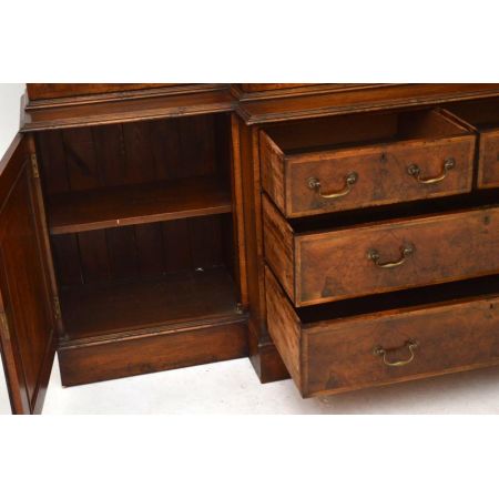 Außergewöhnliches Breakfront antik