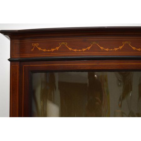 Edwardian Mahagoni Vitrine Bow Front
