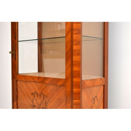 Schönes antikes Display Cabinet Vitrine mit Marmor