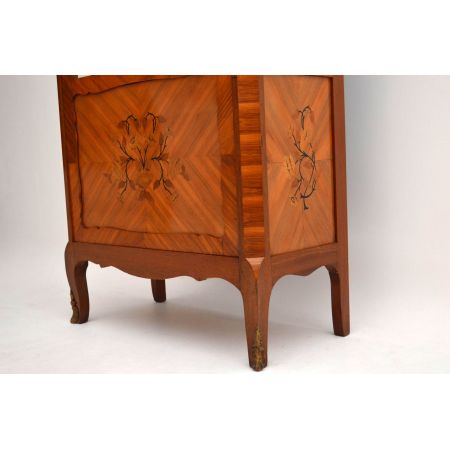 Schönes antikes Display Cabinet Vitrine mit Marmor