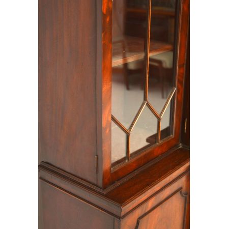 Antike Mahagoni Vitrine