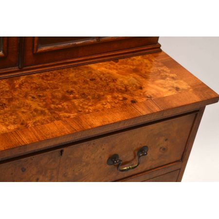 Antike Burr Nussbaum Sekretär-Bücherregal