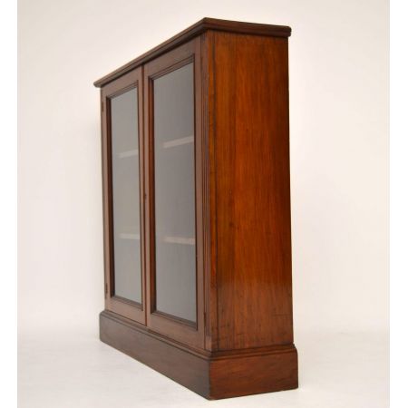 Antikes Victorian Mahagoni Bücherregal mit Türen