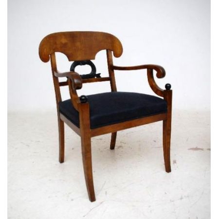 Paar antiker "Swedish Satin Birch" Stühle