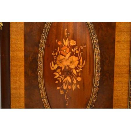 Antiik  French Style Marble Top Inlaid Kabinet Marmortop 
