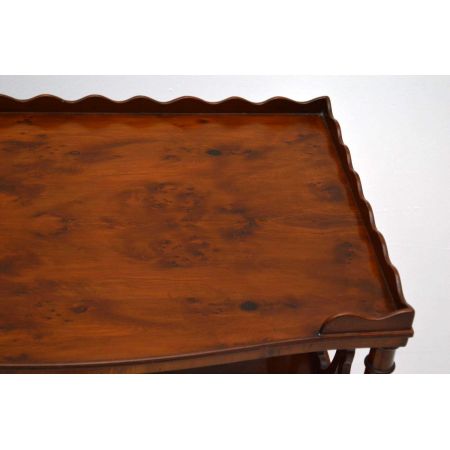 Antiker Yew Wood Side Table 