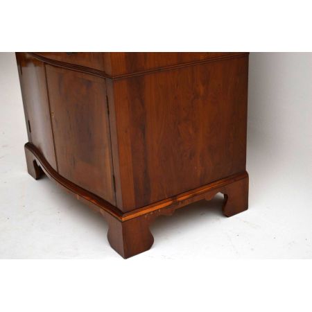 Antiker Yew Wood Side Table 