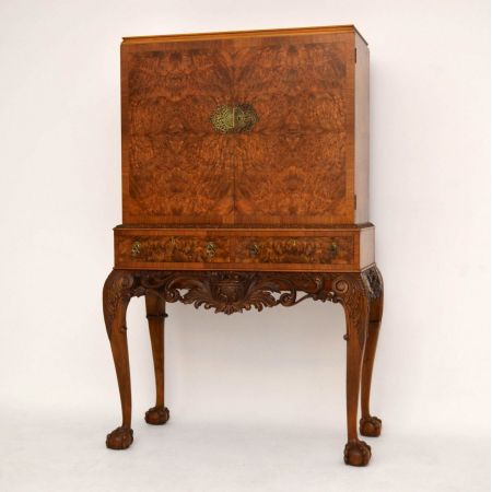 Antike Queen Anne Hausbar Schrank