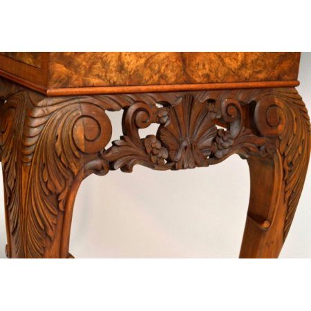 Antike Queen Anne Hausbar Schrank