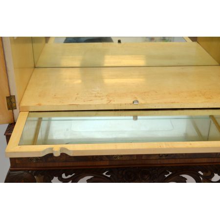 Antike Queen Anne Hausbar Schrank