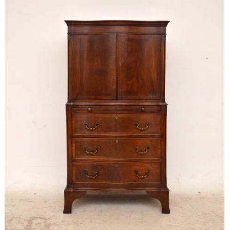 Antiiker  Flammen  Mahogany  Chest Linnenpress  on Chest