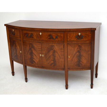 Antikes Bowfront Kommode