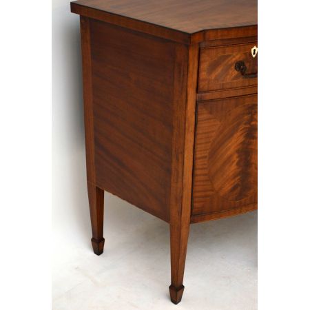 Antikes Bowfront Kommode