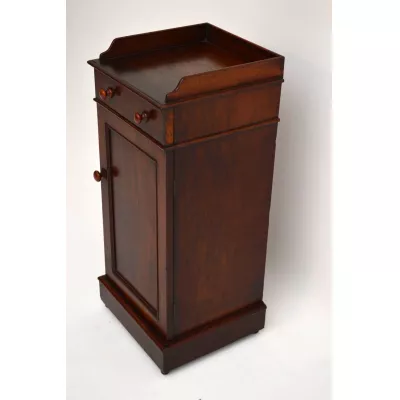 Antiker Victorian Mahagoni Cupboard