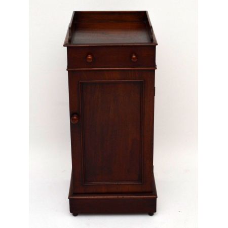 Antiker Victorian Mahagoni Cupboard
