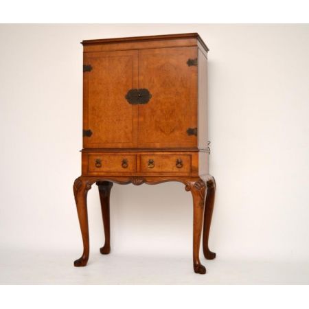 Antikes Burr Walnuss Cocktail Schrank