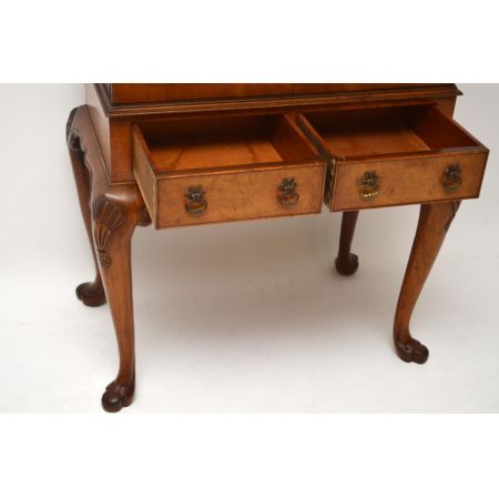 Antikes Burr Walnuss Cocktail Schrank