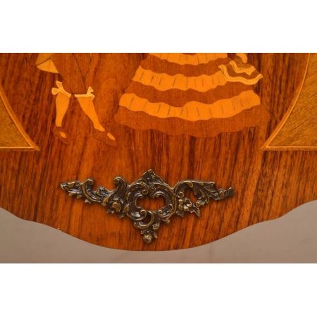 Antike schwedische Intarsien Kommode mit Marmor Oberfläche