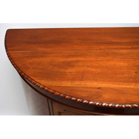 Antikes bogenförmiges Mahagoni Sideboard