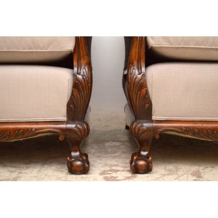 Antike Bergère Sessel aus Nussbaum