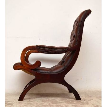 Paar Antiker Ledersessel mit Deep Buttons Sessel aus Leder