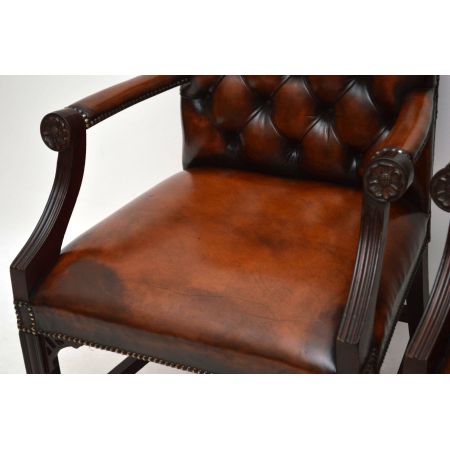 Paar antiker Gainsborough Armchair