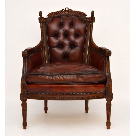 Ein Paar antike geschnitzte Nussbaum - Leder Sessel