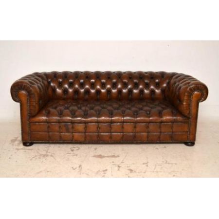 Antikes  Victorianisches Leder " Deep Buttoned" Chesterfield Sofa