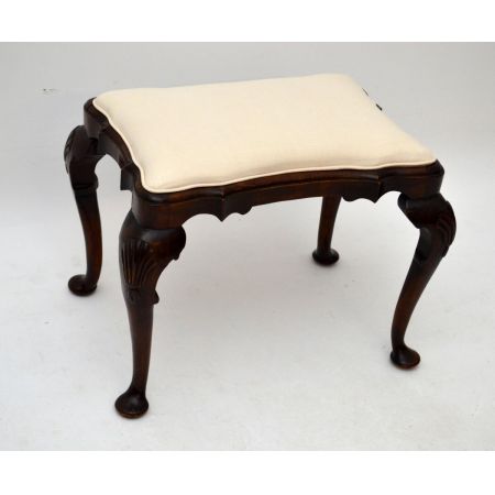 Antiker kleiner Hocker Mahagoni